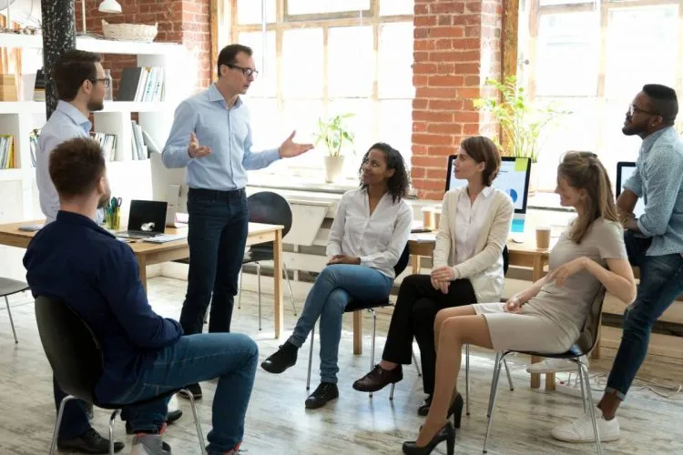 Pourquoi former des formateurs AFEST dans votre entreprise ?