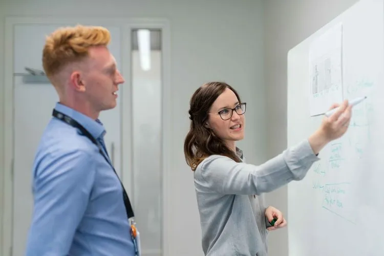 Tout savoir sur les formations en master dans le domaine du supply chain