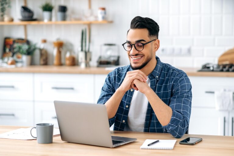 Formation ACACED en ligne : flexible, certifiante, reconnue