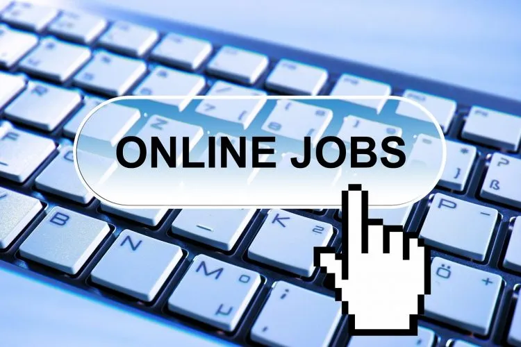 Trois façons simples d’utiliser LinkedIn pour trouver des opportunités de travail à domicile
