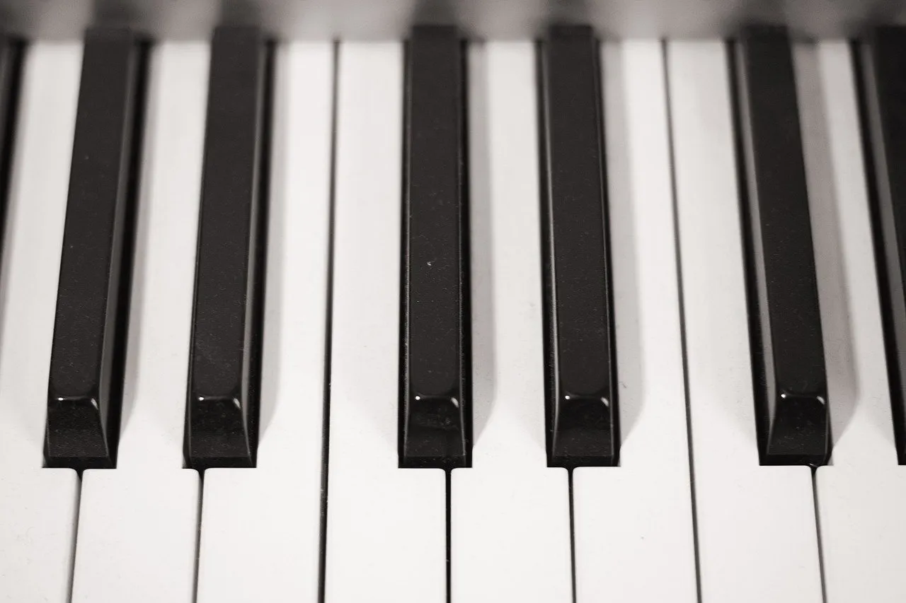 Révolutionner l’enseignement du piano à l’ère numérique : les méthodes pédagogiques innovantes