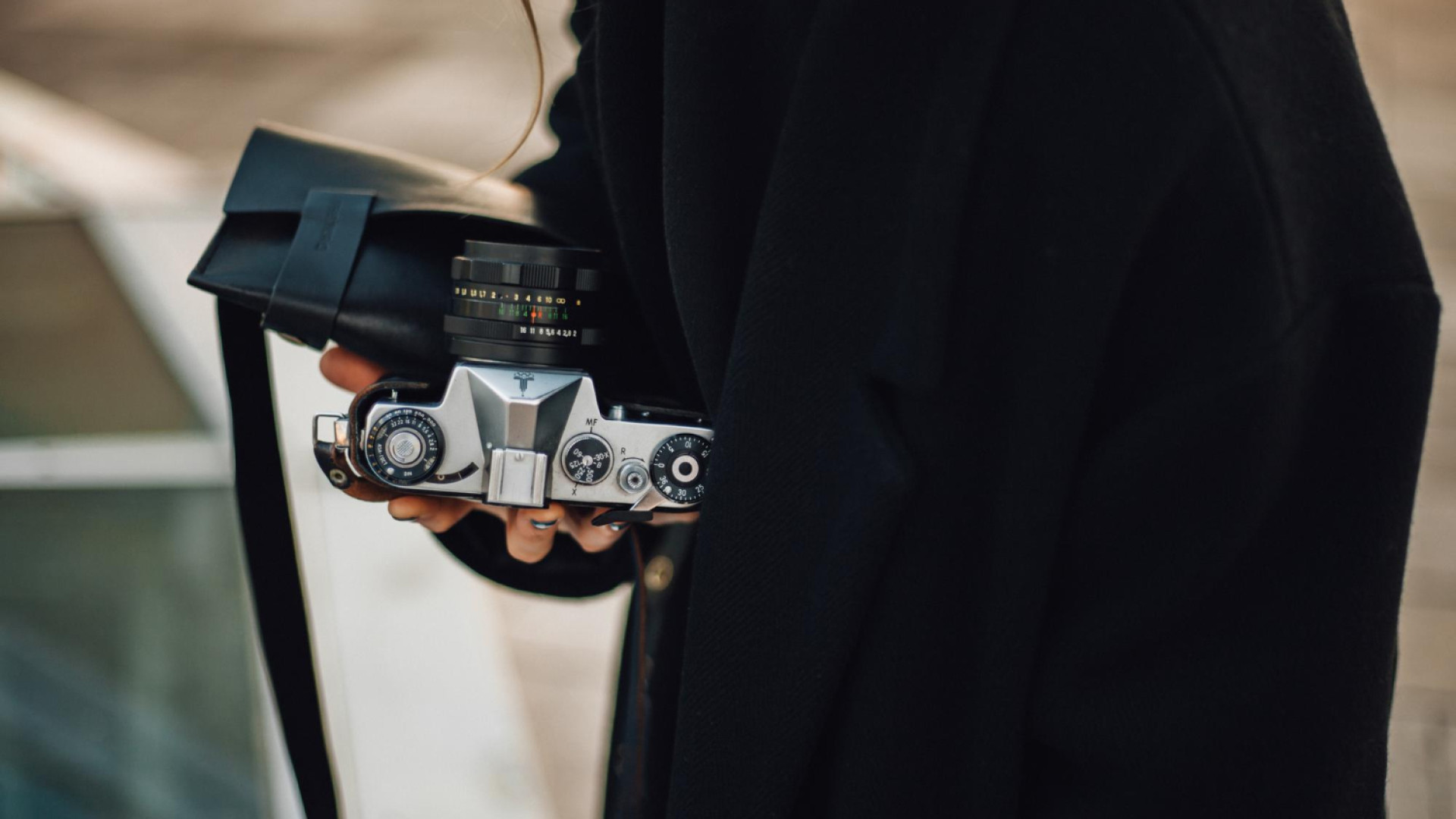 Devenir détective privé en France : formation, agrément et obligations pour un parcours conforme