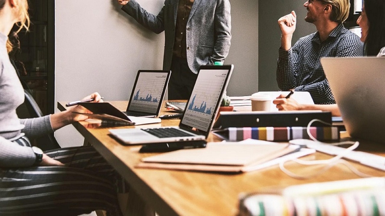 Quels sont les avantages de suivre une formation sur la visibilité digitale ?